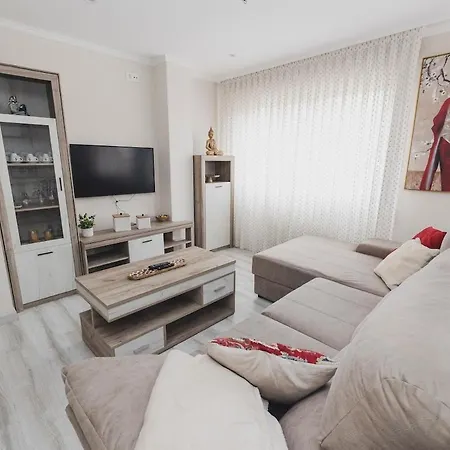 Getaway - Near Park, Beaches & Cies Appartamento